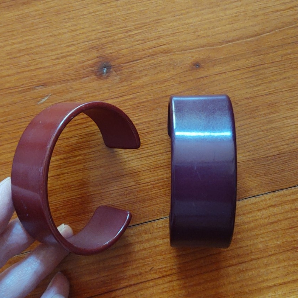 Vintage 1930s cuff bracelets purple & maroon